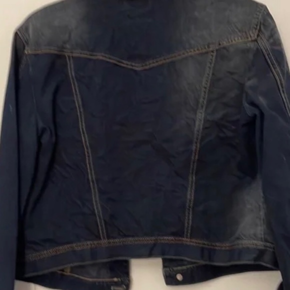 🔥 HOST PICK 🎉 Diesel  Cropped Jean Jacket - Picture 5 of 5